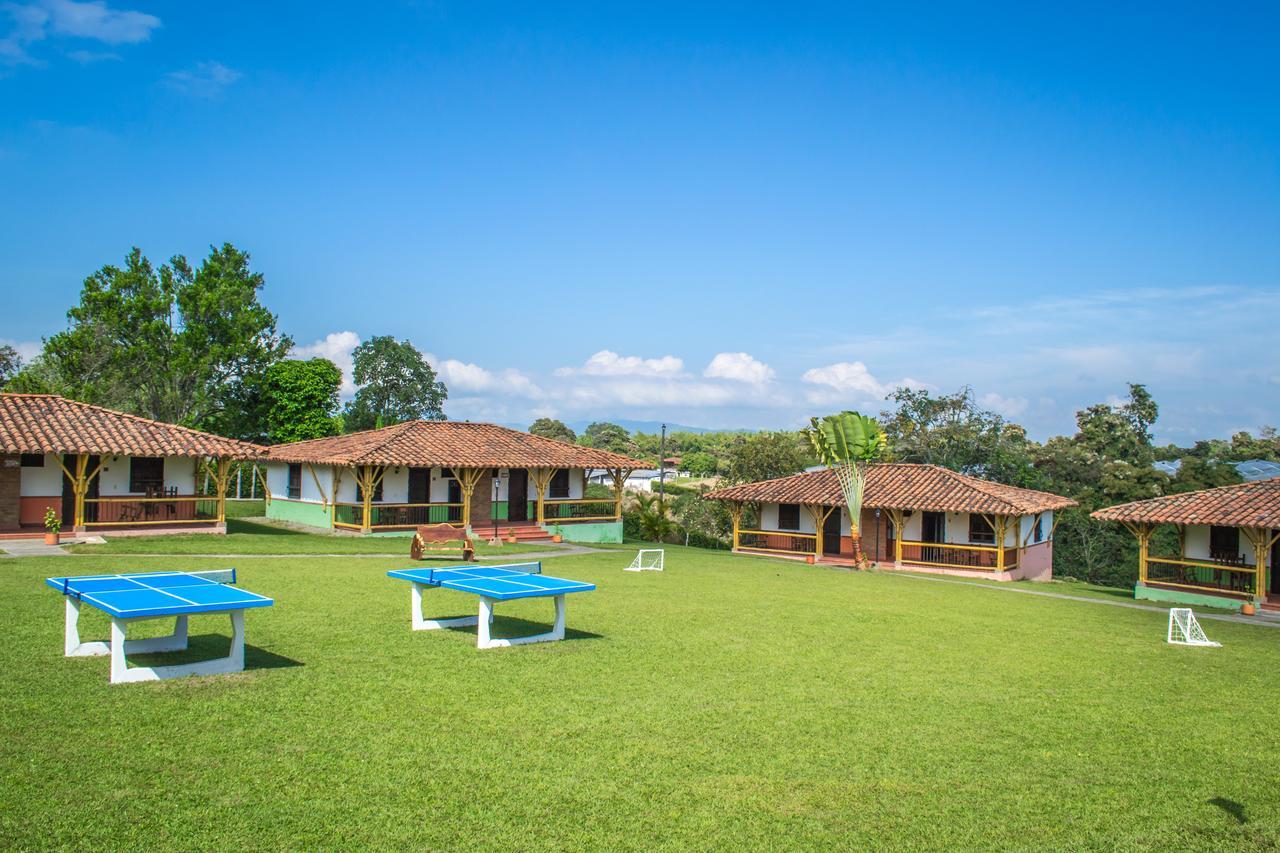 Hotel Campestre Montecarlo Montenegro Exterior photo